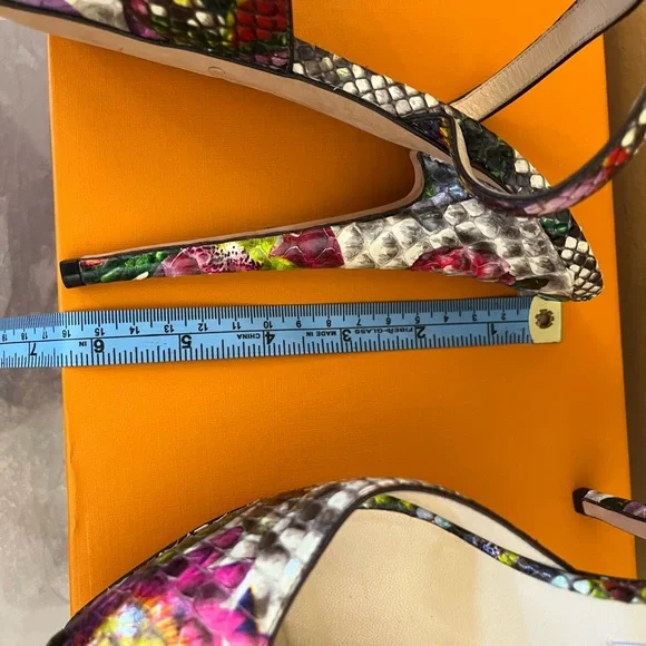 Jimmy Choo Python Platform Pump - Picture 4 of 5